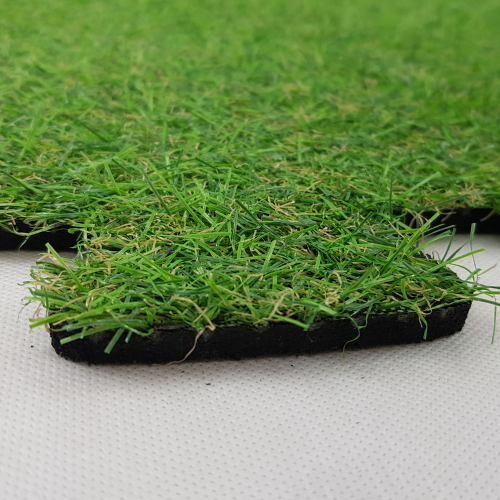 Podłoga Puzzel gumowa ze sztuczną trawą 500 x 500 mm XMOR (4)